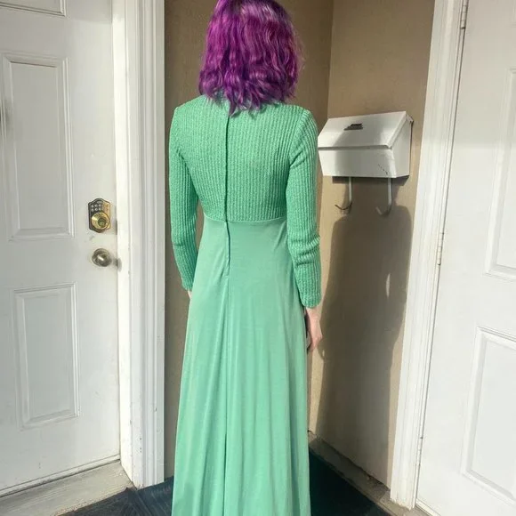 1970s Green Knit Long Sleeve Dress Size Small - Picture 4 of 4